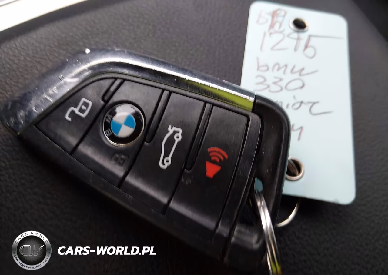 2022 BMW 330I xDrive VIN:3MW5R7J06N8C54664 - 11