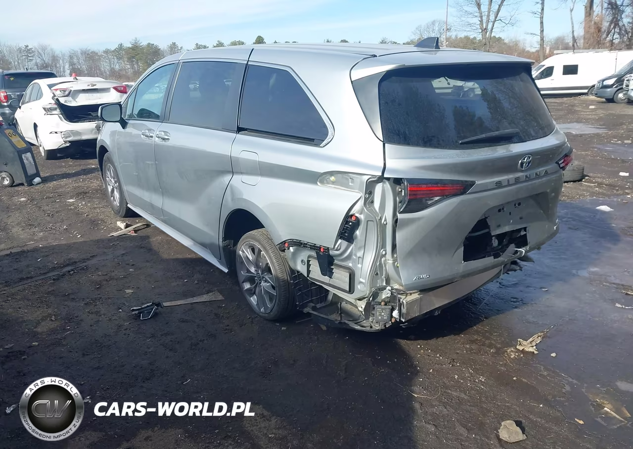 2022 Toyota Sienna Le VIN:5TDKSKFCXNS069024 - 3