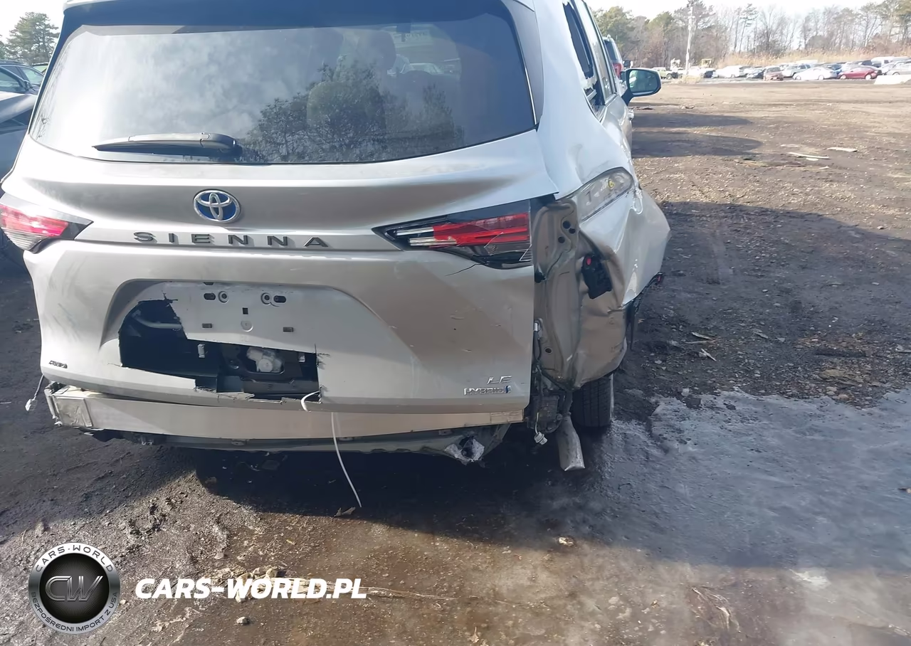 2022 Toyota Sienna Le VIN:5TDKSKFCXNS069024 - 6