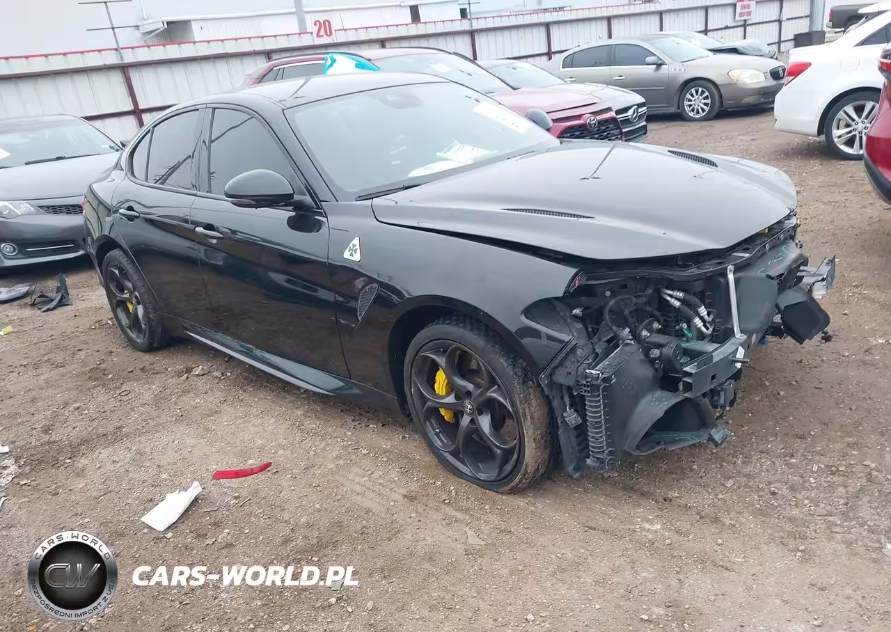 2018 Alfa Romeo Giulia Quadrifoglio Rwd