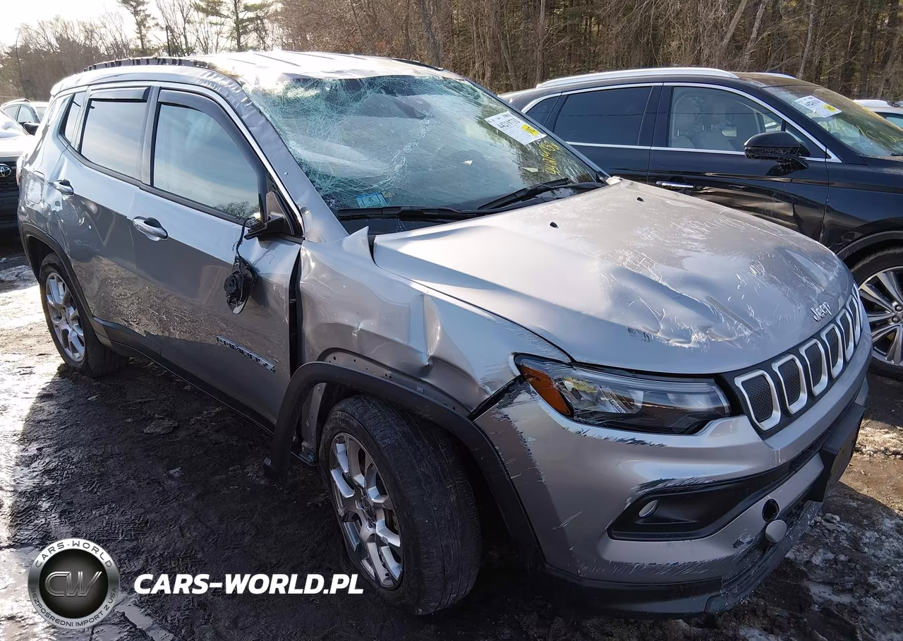 2022 Jeep Compass Latitude Lux 4X4