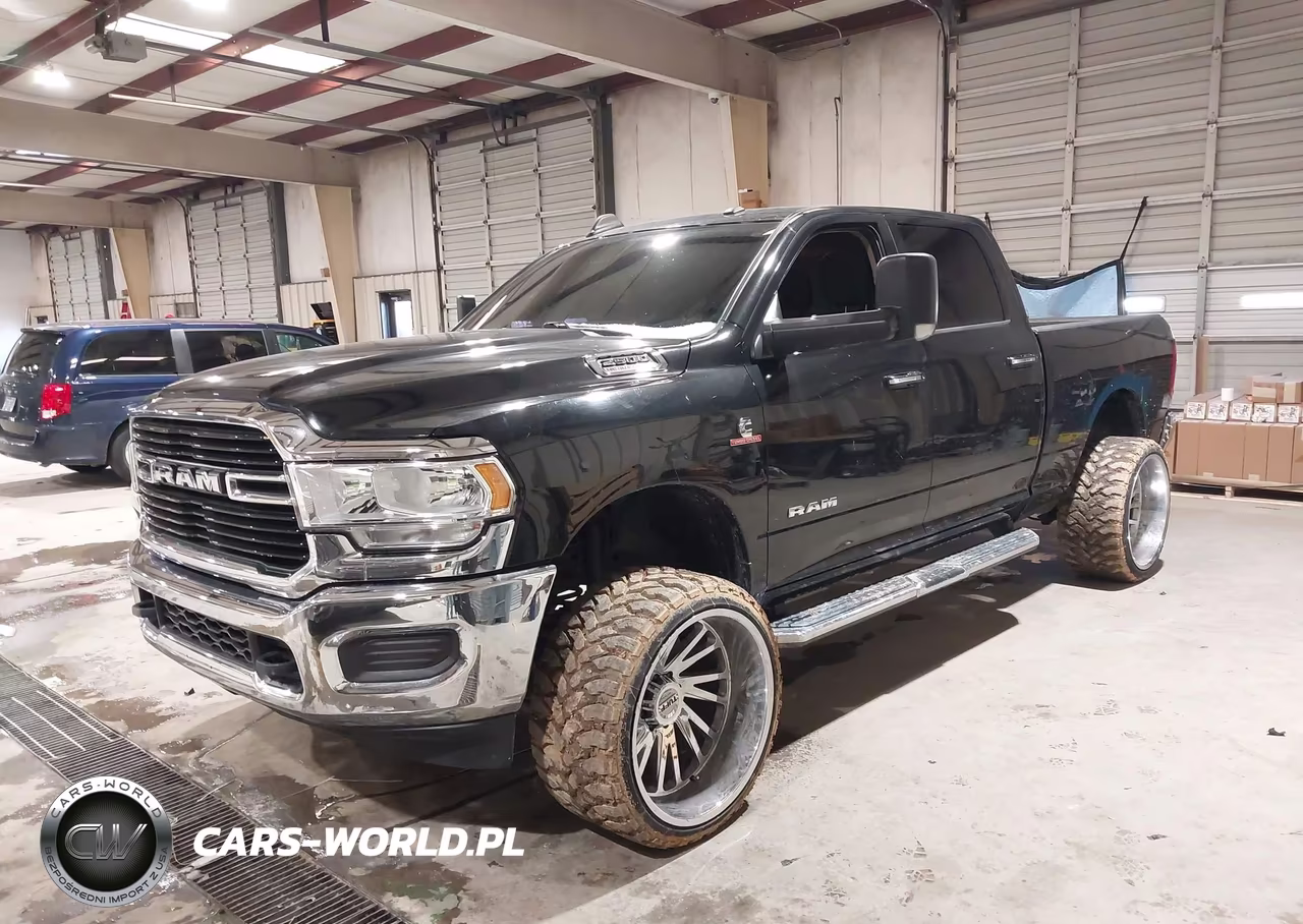 2019 Ram 2500 Big Horn 4X4 6'4 Box VIN:3C6UR5DL5KG605663 - 2