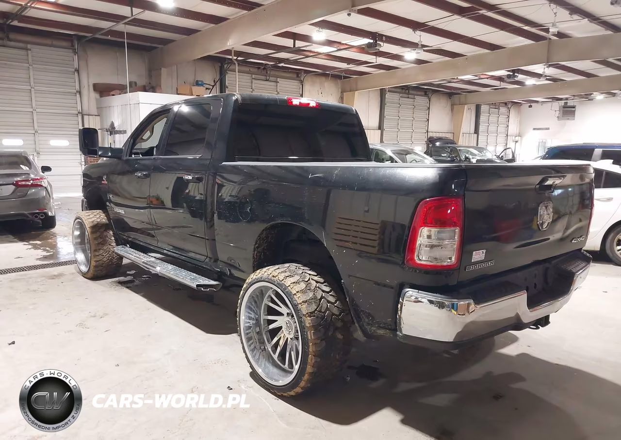 2019 Ram 2500 Big Horn 4X4 6'4 Box VIN:3C6UR5DL5KG605663 - 3