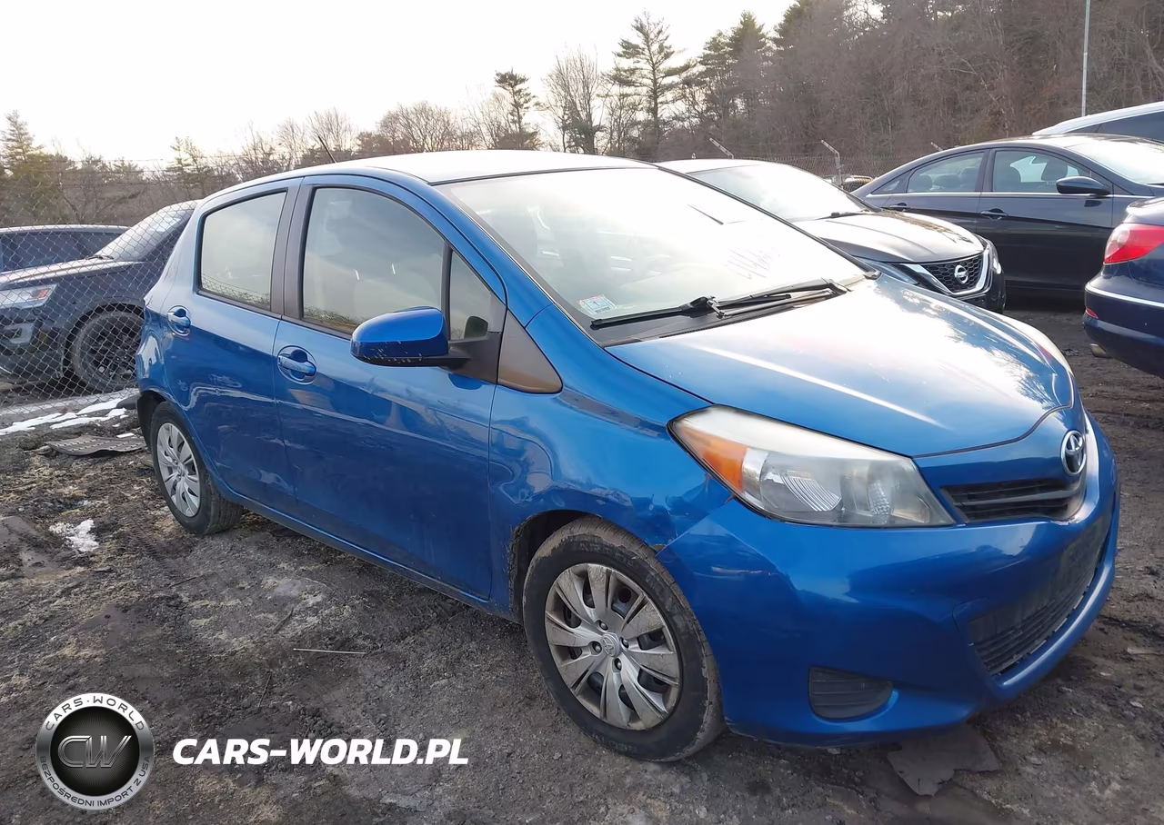 2012 Toyota Yaris Le