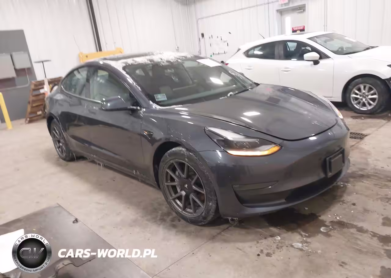 2022 Tesla Model 3 Long Range Dual Motor All-Wheel Drive