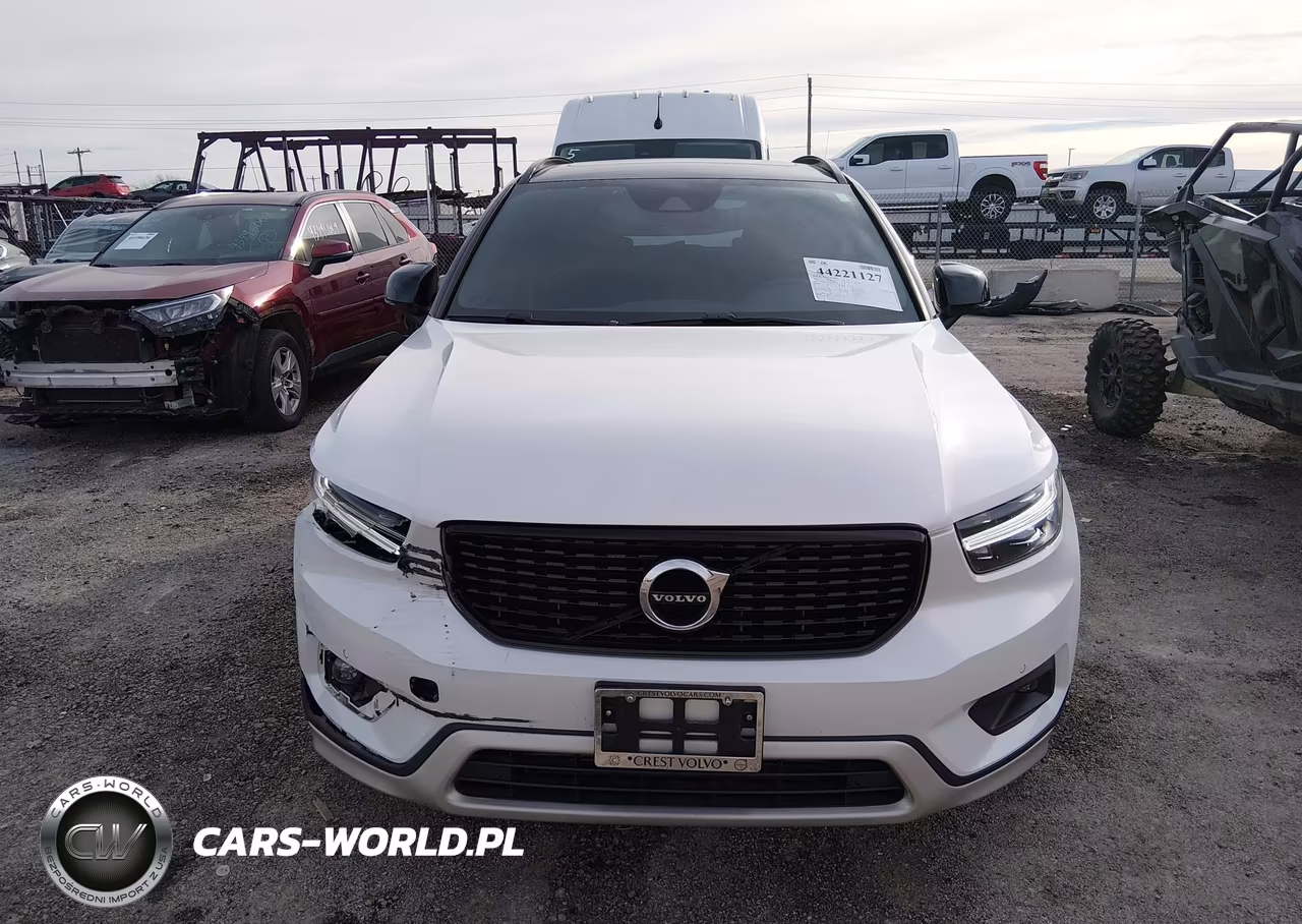 2021 Volvo Xc40 T5 R-Design VIN:YV4162UM3M2394113 - 13