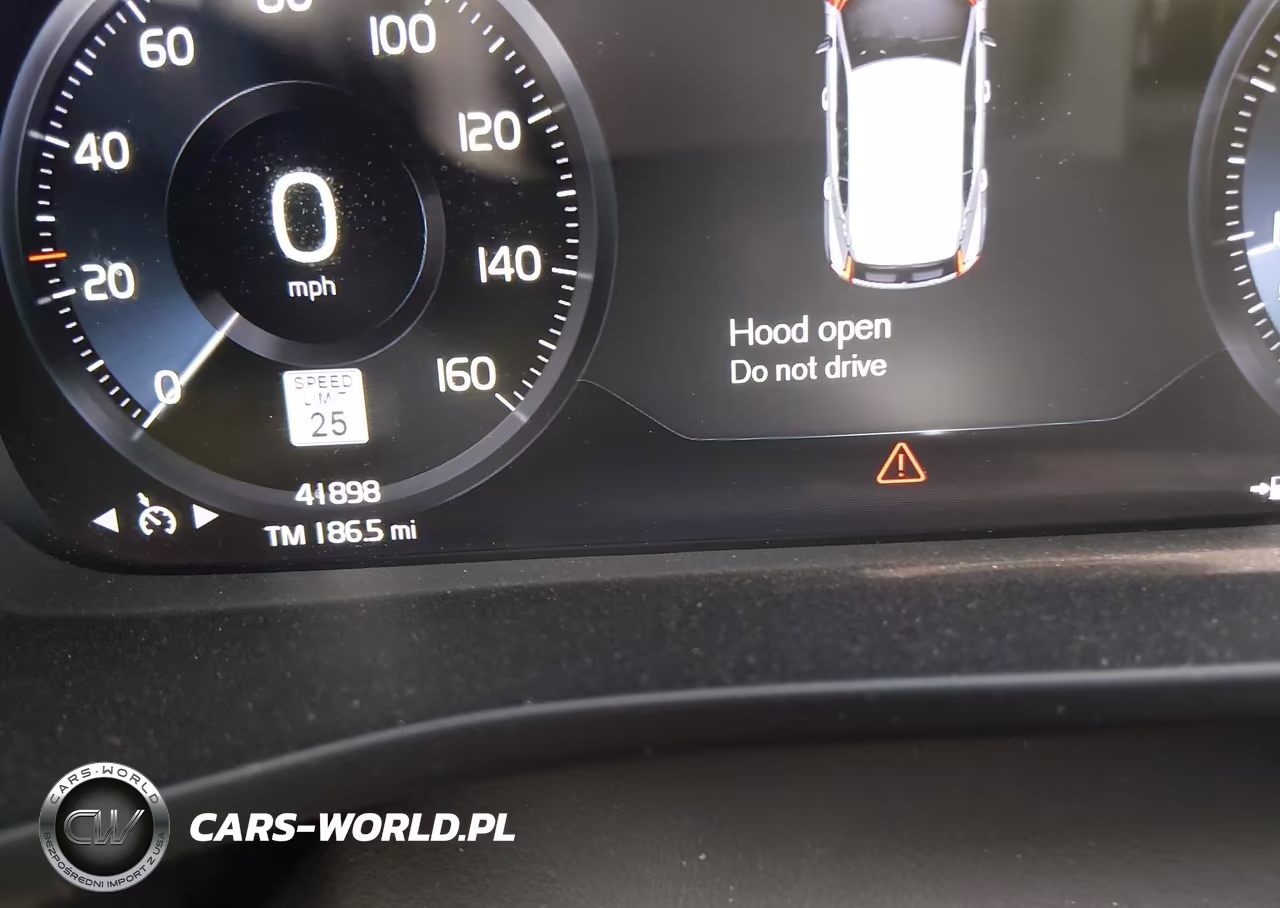 2021 Volvo Xc40 T5 R-Design VIN:YV4162UM3M2394113 - 16