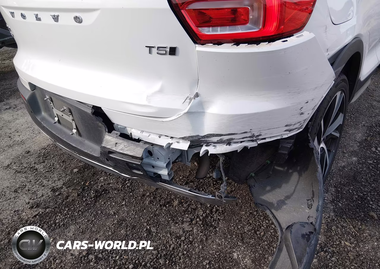 2021 Volvo Xc40 T5 R-Design VIN:YV4162UM3M2394113 - 20