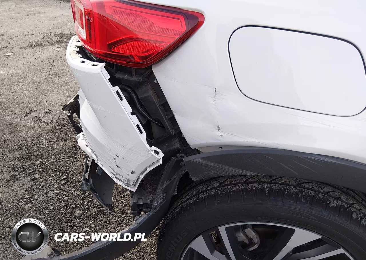 2021 Volvo Xc40 T5 R-Design VIN:YV4162UM3M2394113 - 21