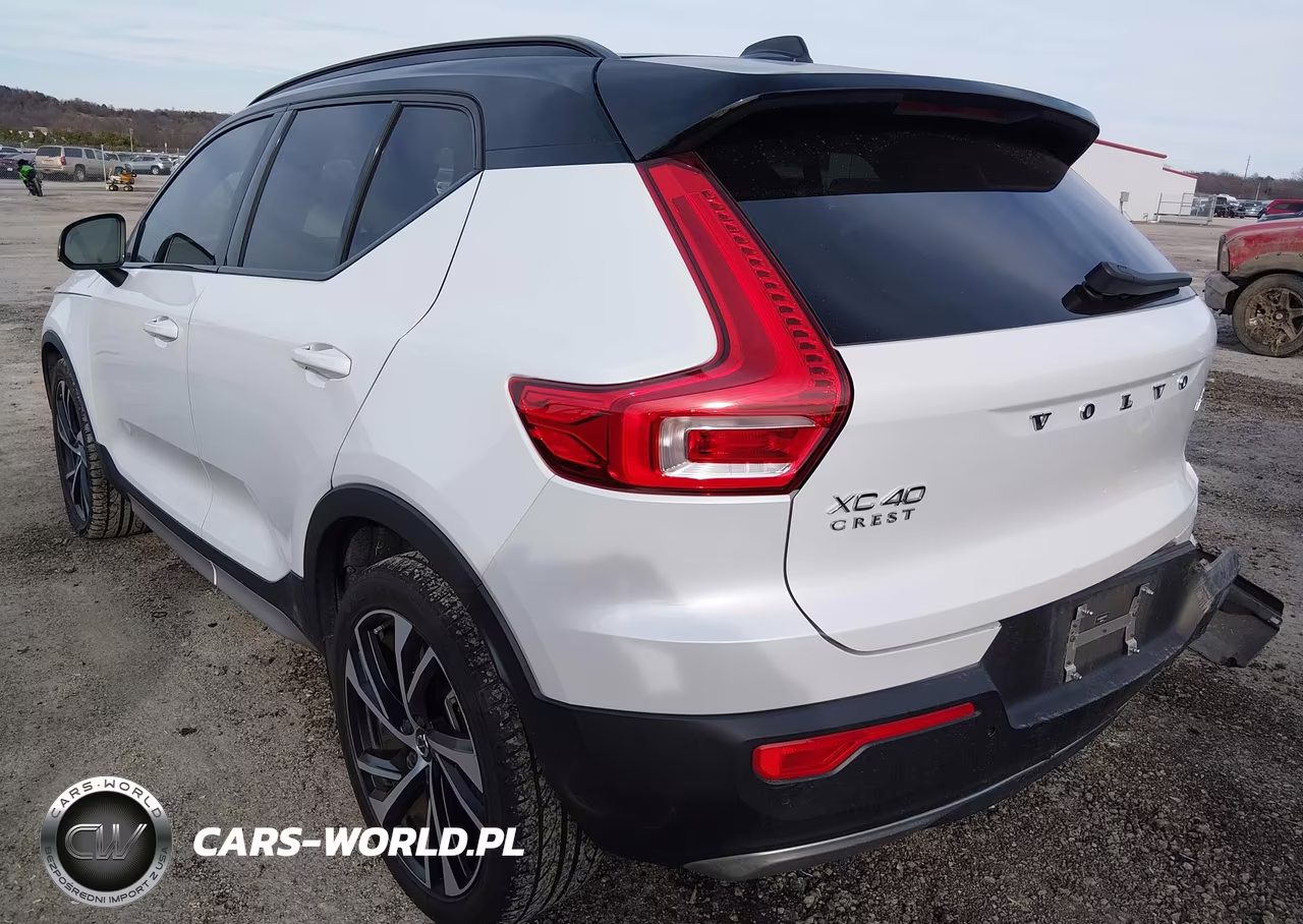 2021 Volvo Xc40 T5 R-Design VIN:YV4162UM3M2394113 - 3