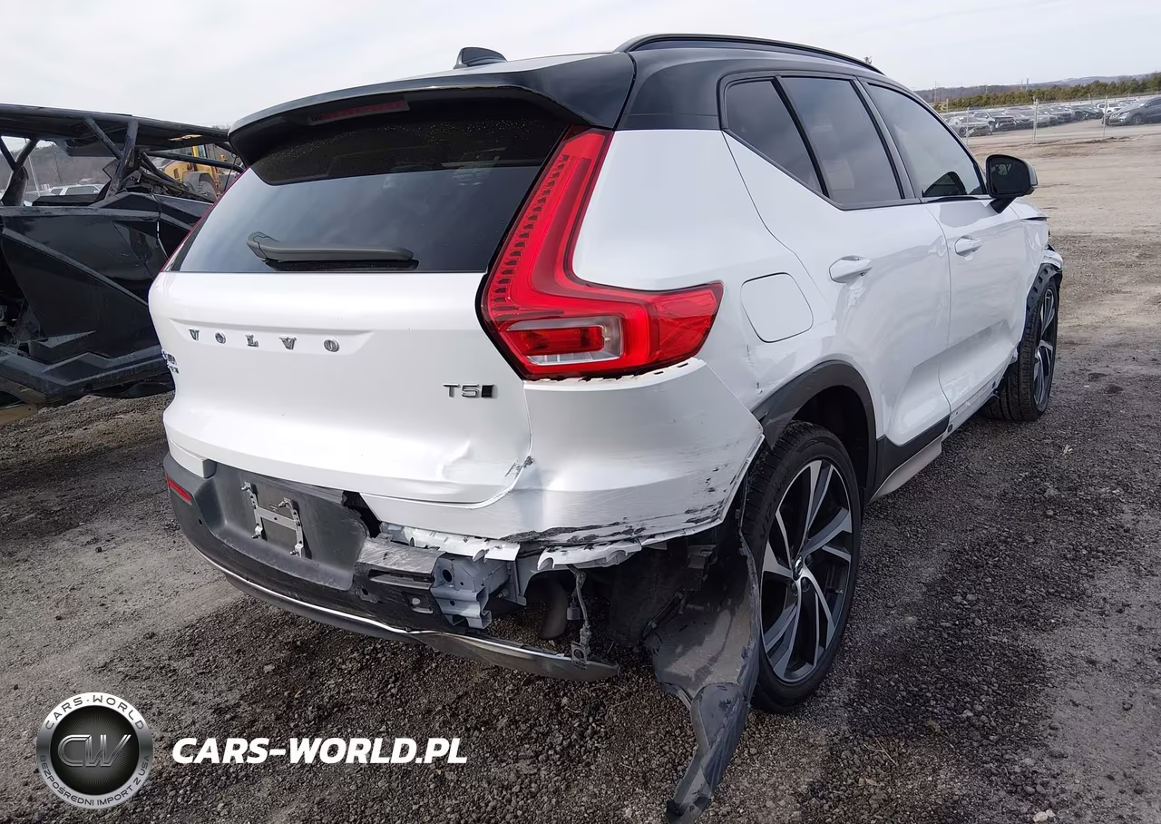 2021 Volvo Xc40 T5 R-Design VIN:YV4162UM3M2394113 - 4