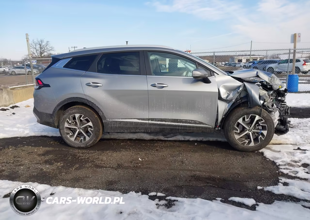 2025 Kia Sportage Ex VIN:KNDPVCDF4S7332453 - 13