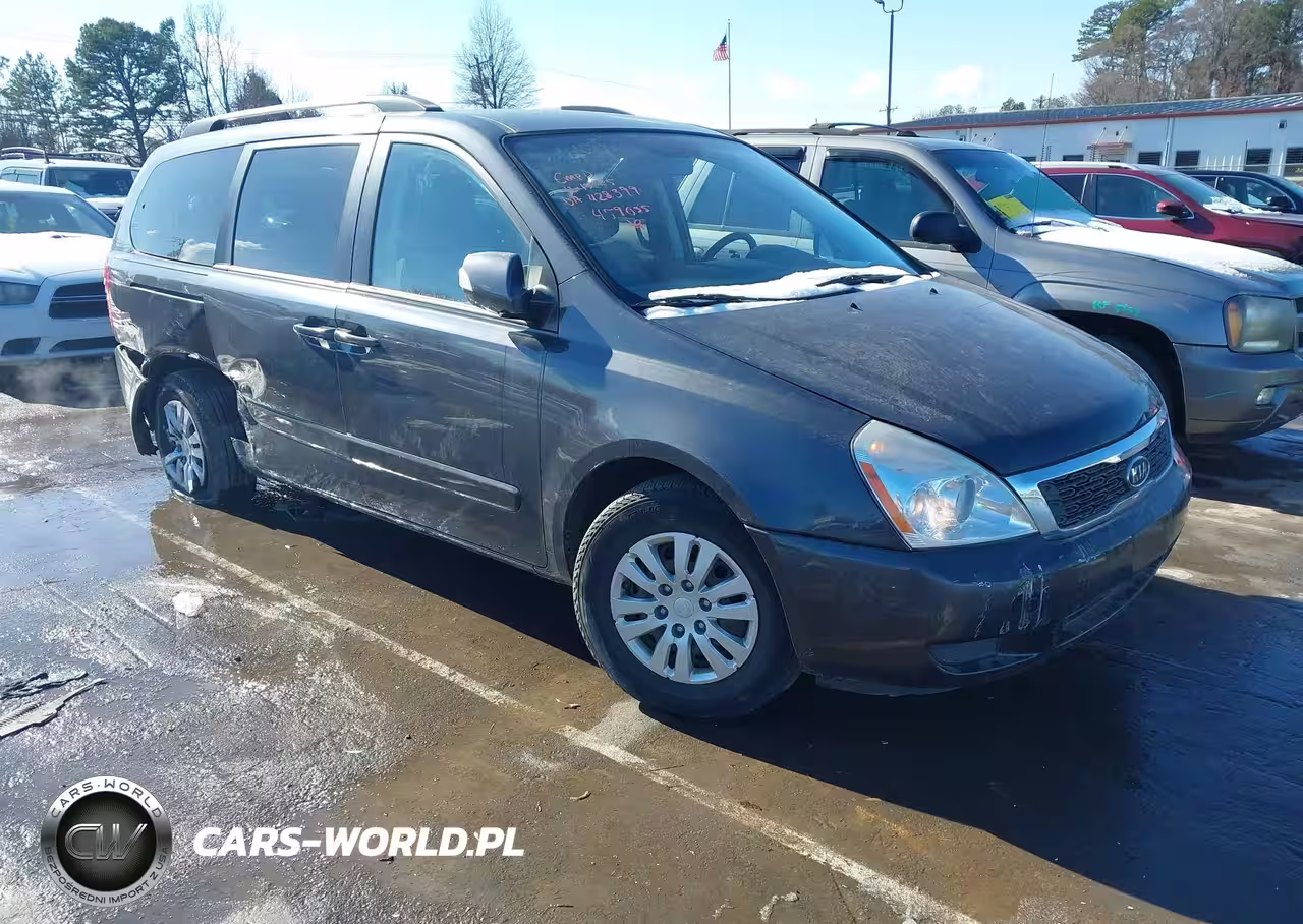 2012 Kia Sedona Lx