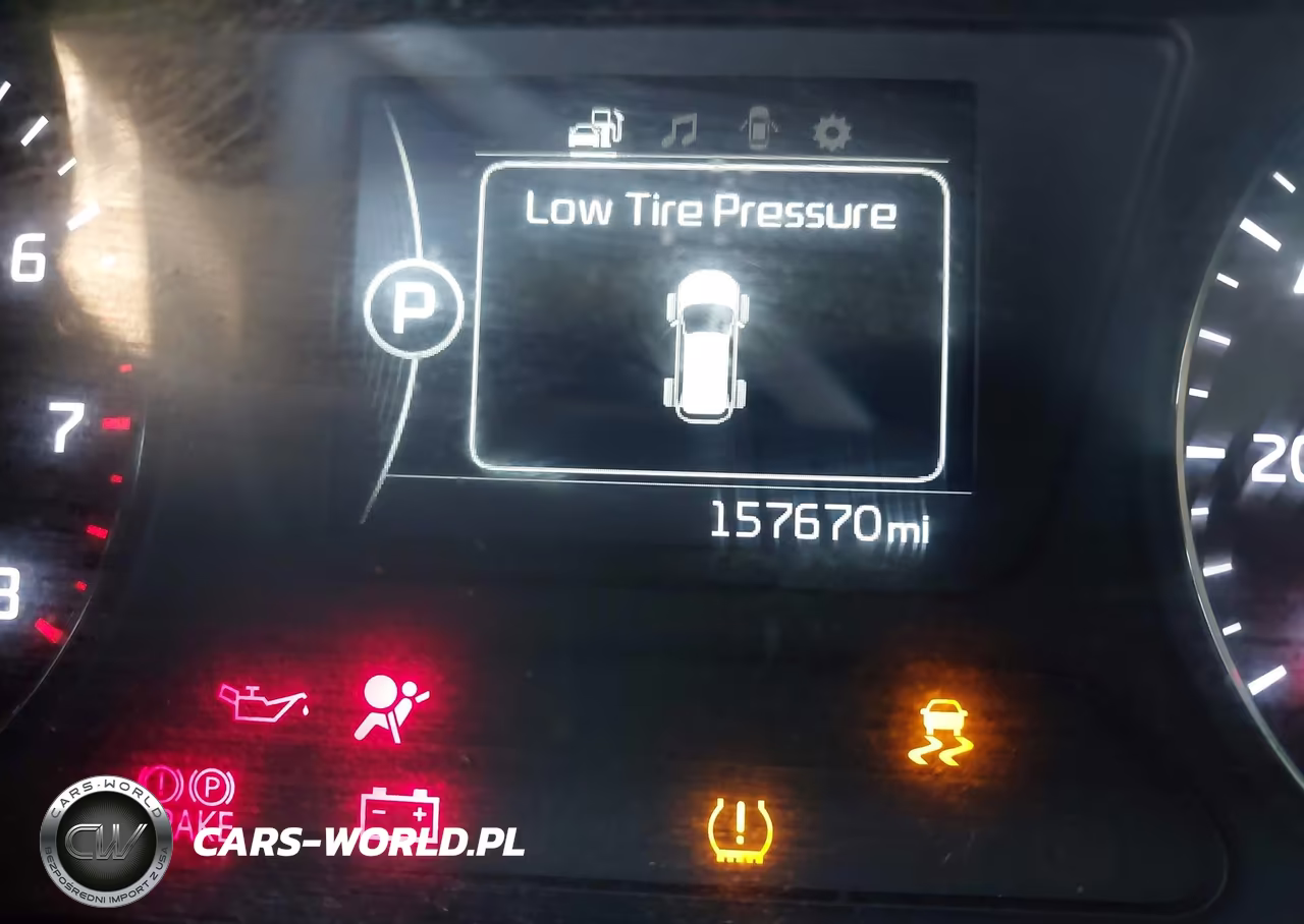 2018 Kia Sorento 2.4L Lx VIN:5XYPG4A31JG416581 - 15