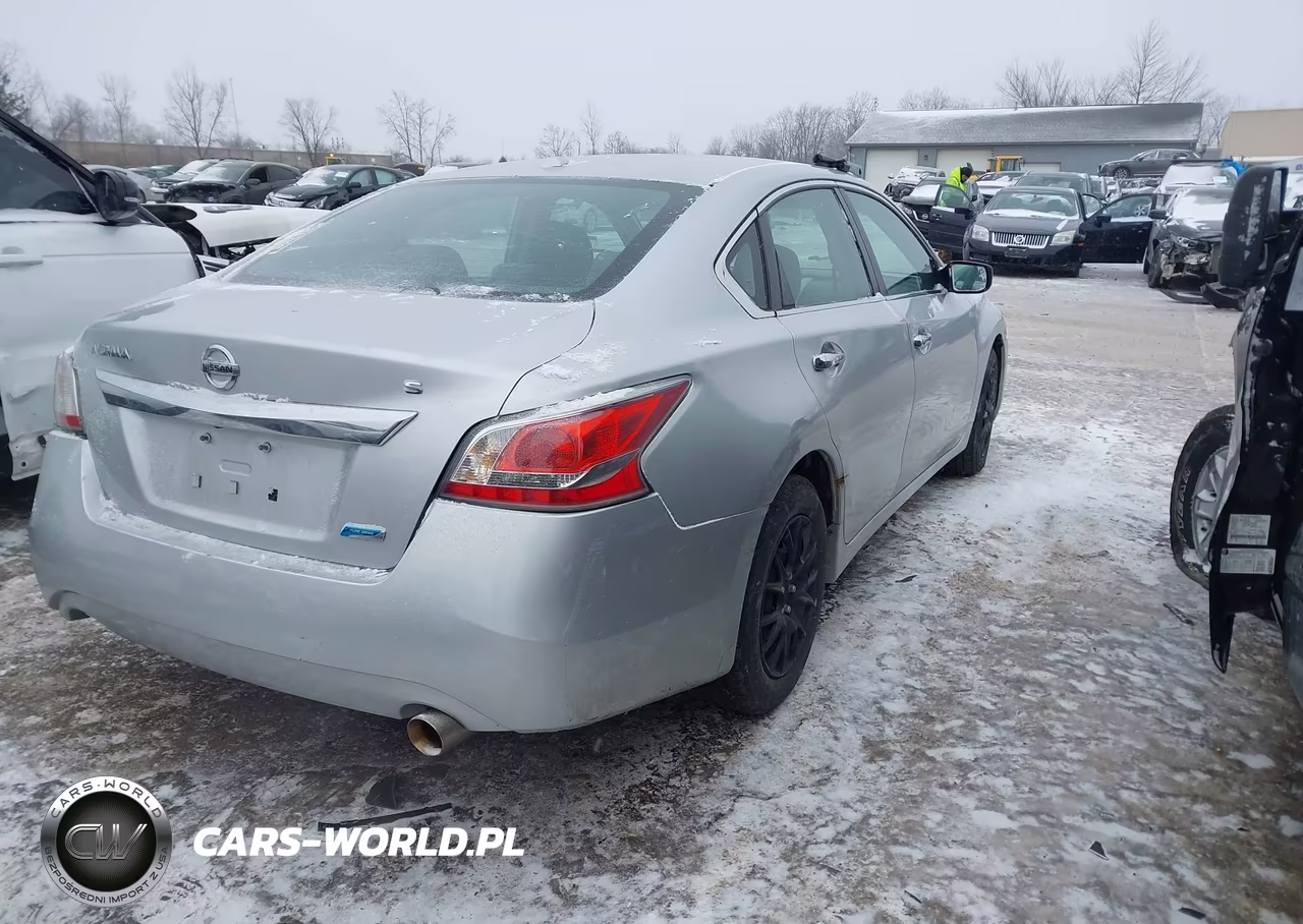 2014 Nissan Altima 2.5 S VIN:1N4AL3AP8EC146621 - 4