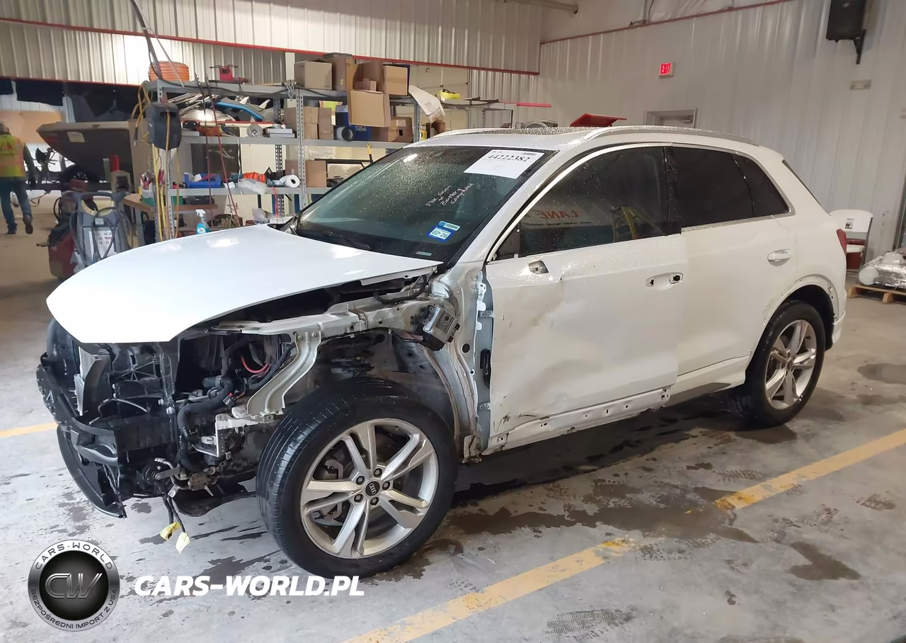 2022 Audi Q3 Premium Plus 45 Tfsi S Line Quattro Tiptronic VIN:WA1EECF37N1082010 - 2