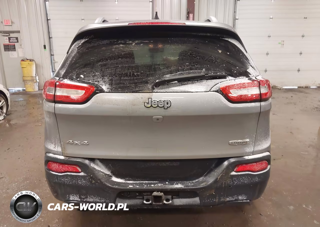 2016 Jeep Cherokee Latitude VIN:1C4PJMCB1GW117433 - 16