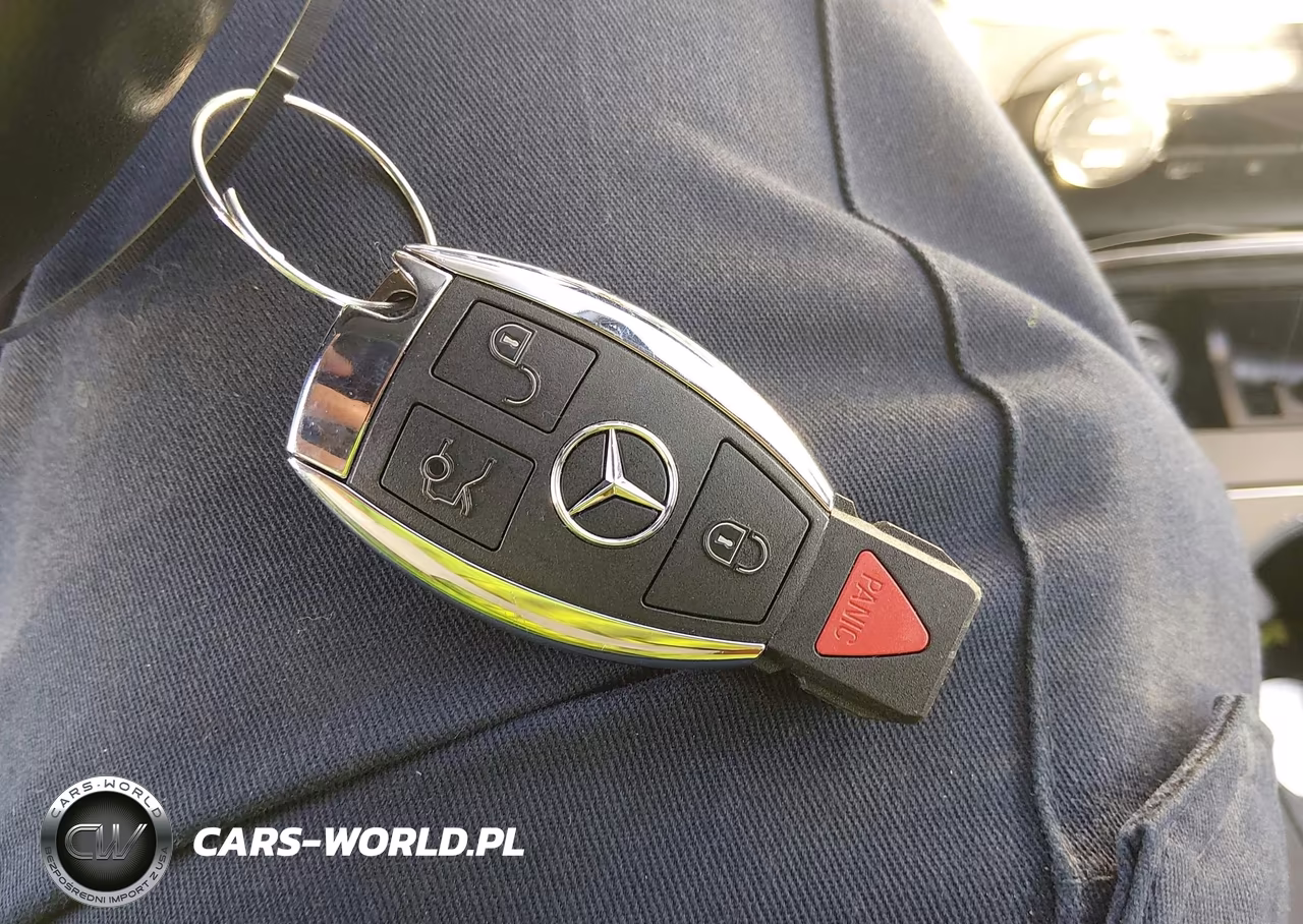 2018 Mercedes-Benz Cla 250 VIN:WDDSJ4EB7JN577318 - 11