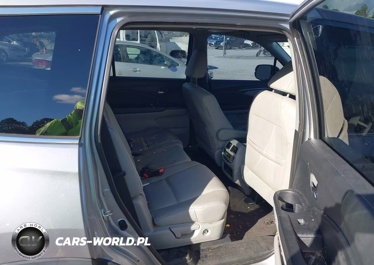 2017 Honda Pilot Ex-L VIN:5FNYF5H57HB000198 - 8