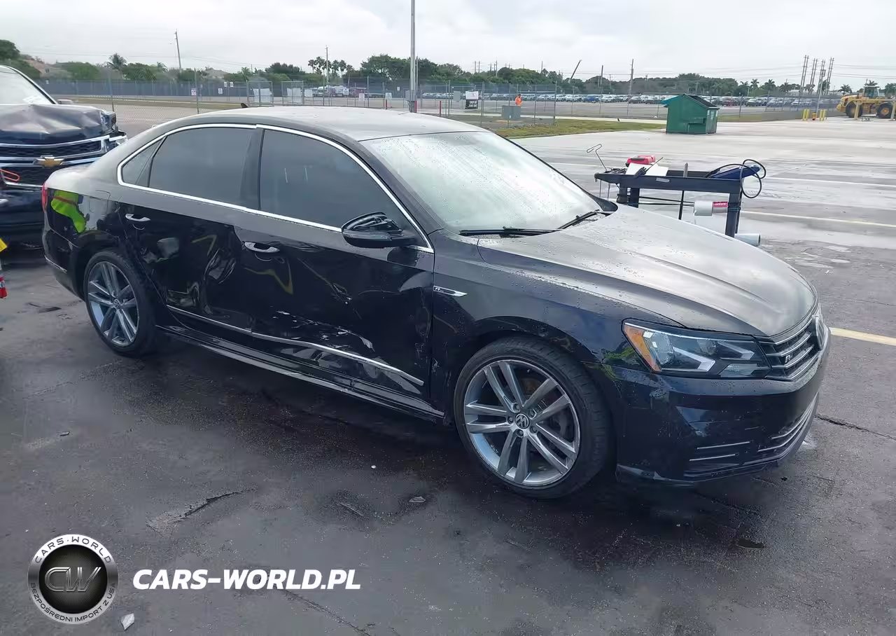 2017 Volkswagen Passat 1.8T R-Line