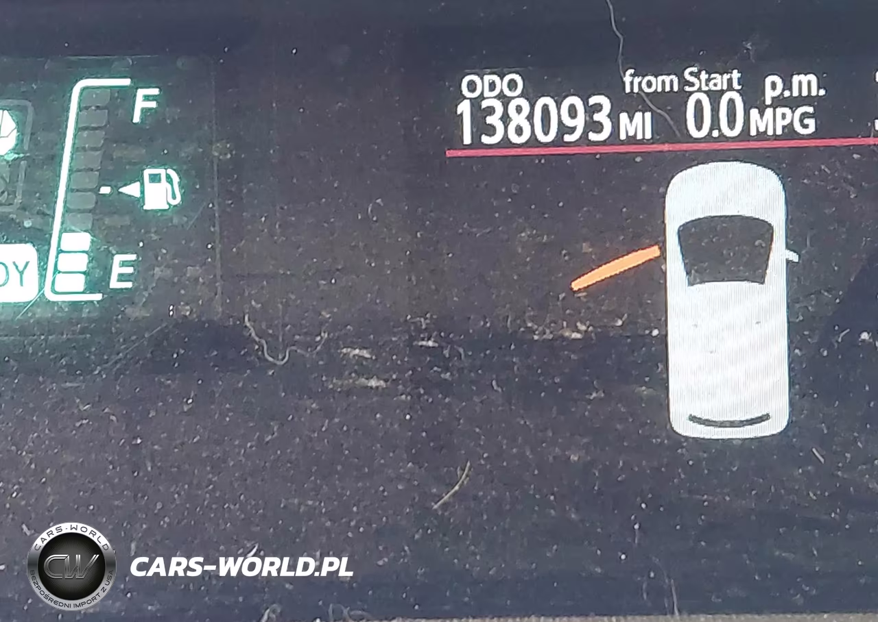2013 Toyota Prius C Three VIN:JTDKDTB33D1036285 - 16
