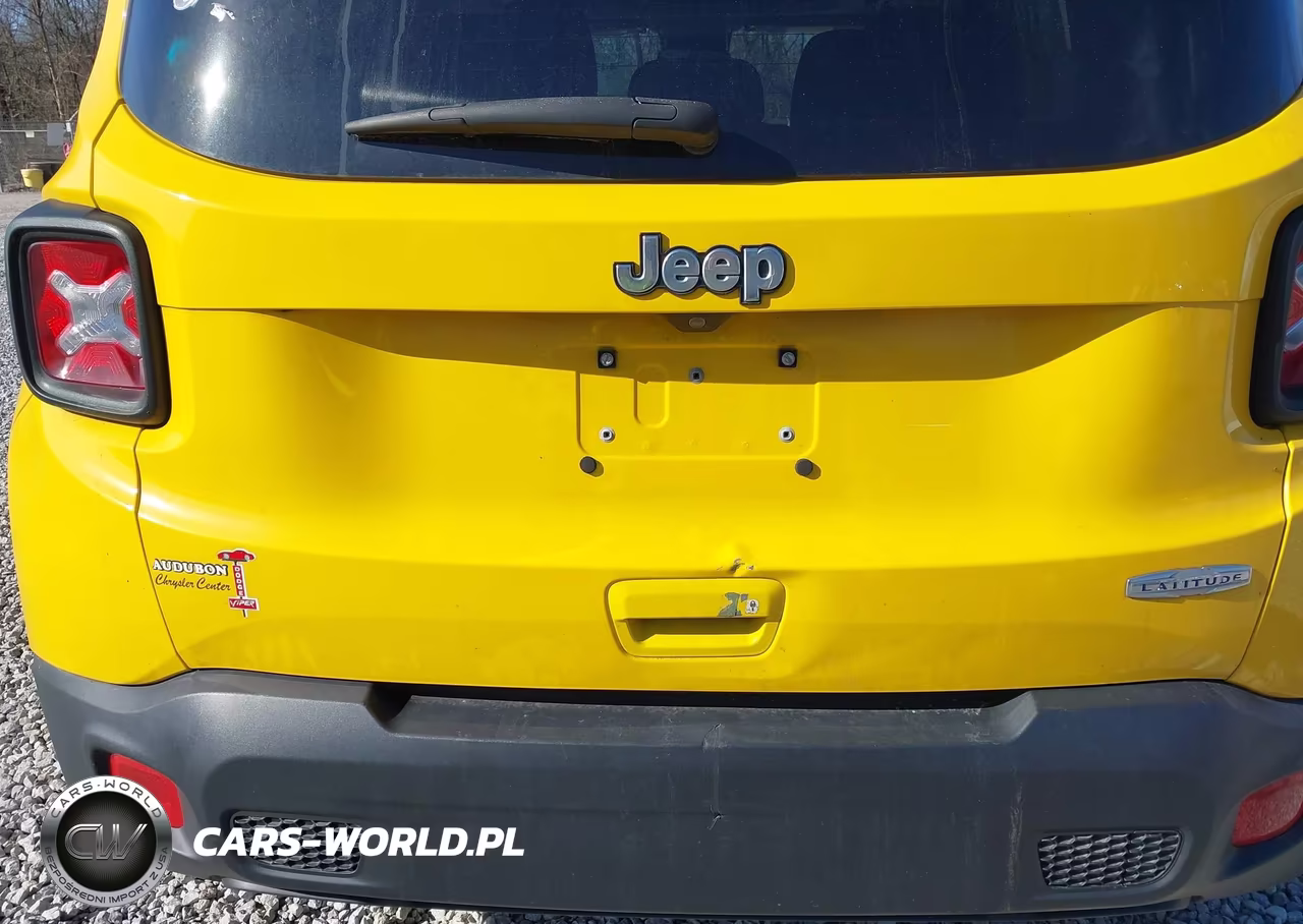2018 Jeep Renegade Latitude VIN:ZACCJABB7JPH68472 - 18