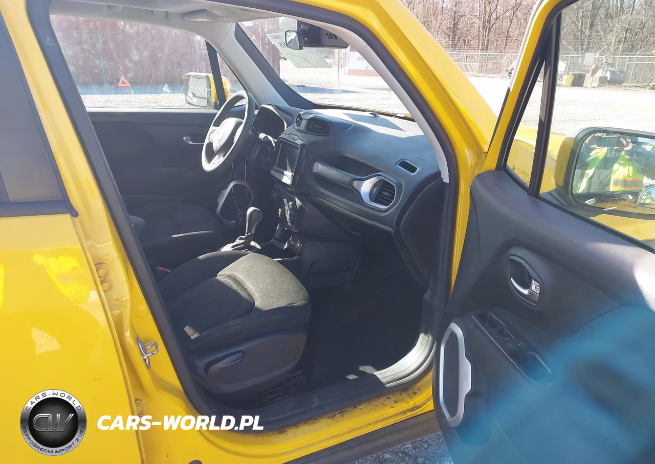 2018 Jeep Renegade Latitude VIN:ZACCJABB7JPH68472 - 5