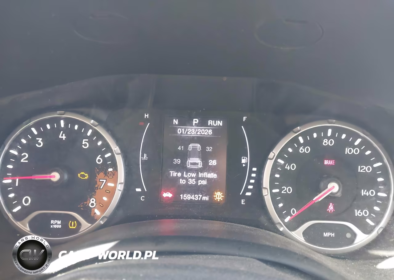2018 Jeep Renegade Latitude VIN:ZACCJABB7JPH68472 - 7