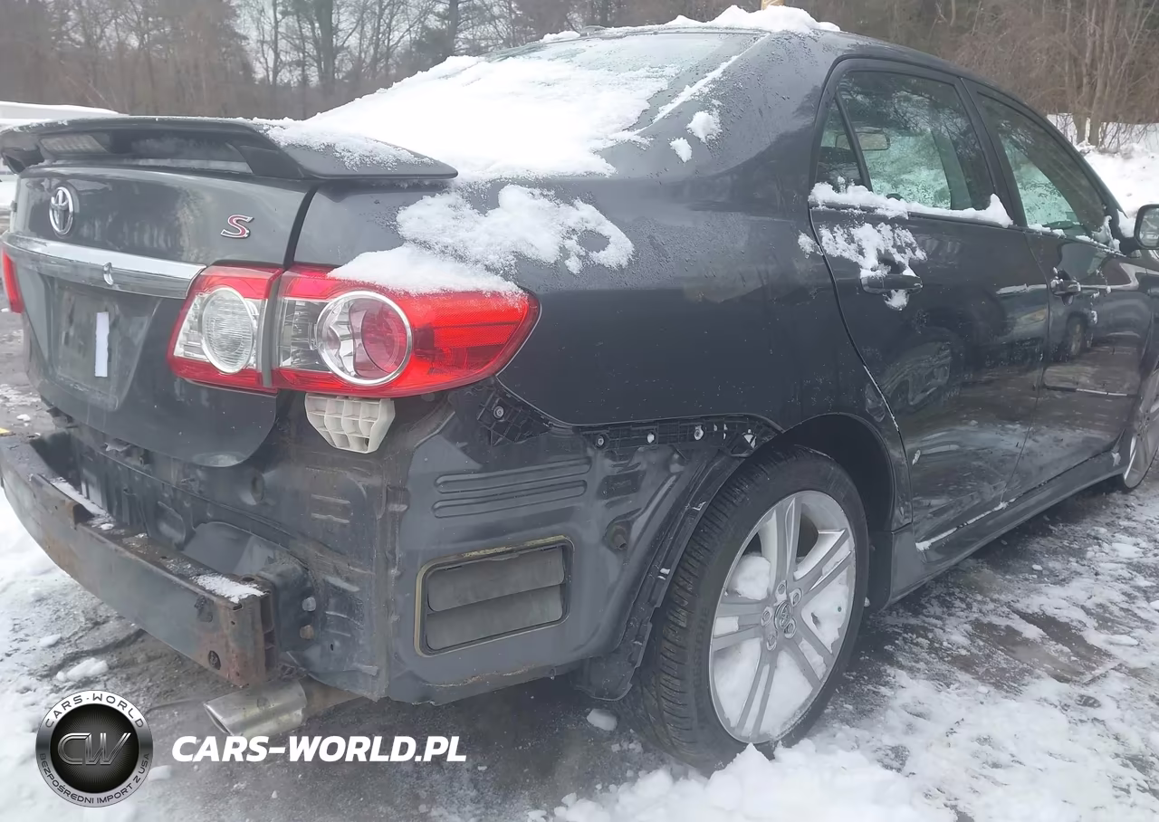 2013 Toyota Corolla S VIN:2T1BU4EE5DC102396 - 4