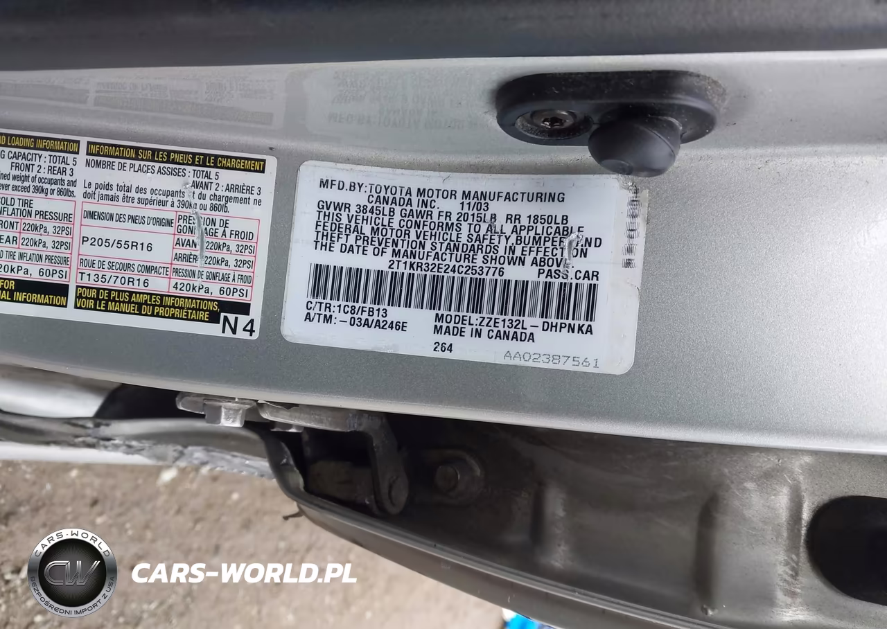 2004 Toyota Matrix Xr VIN:2T1KR32E24C253776 - 9
