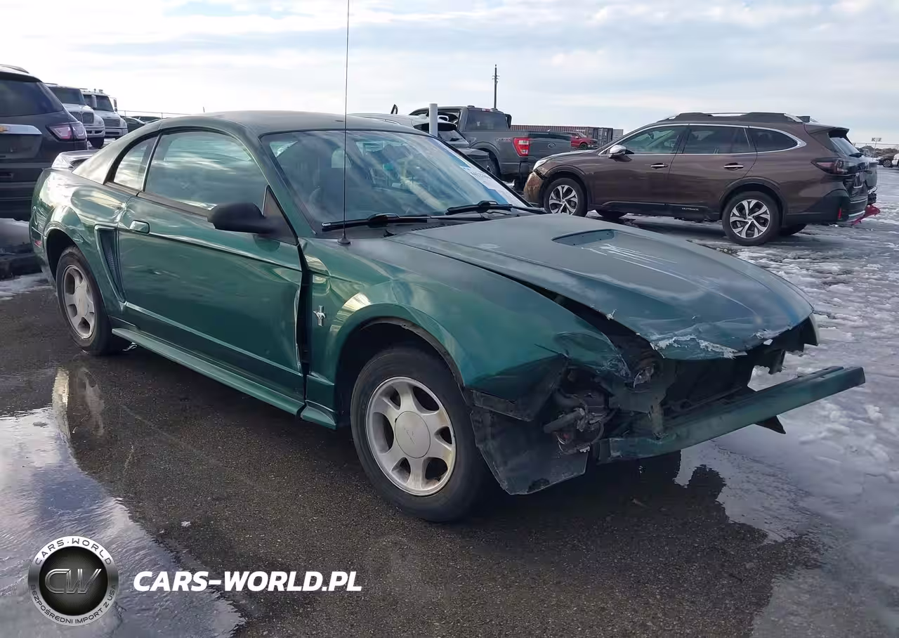 2000 Ford Mustang