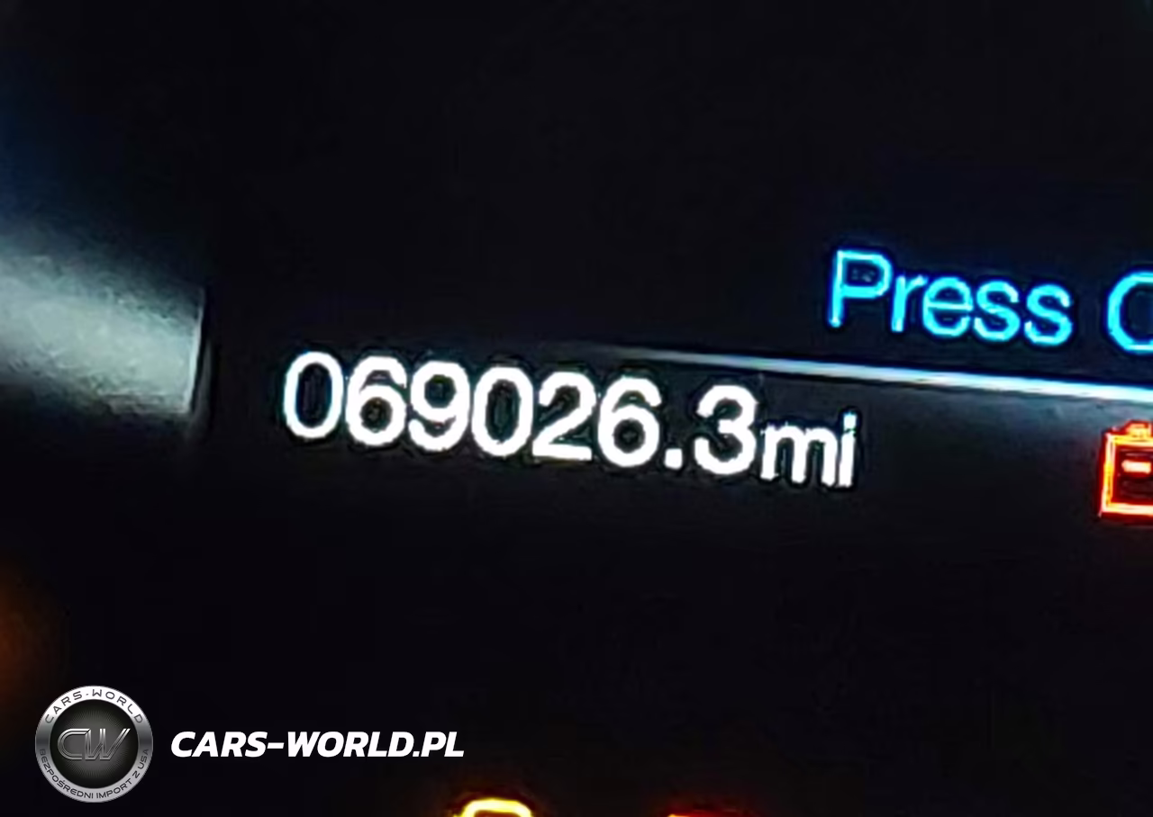 2018 Ford Mustang Ecoboost VIN:1FA6P8THXJ5137138 - 15