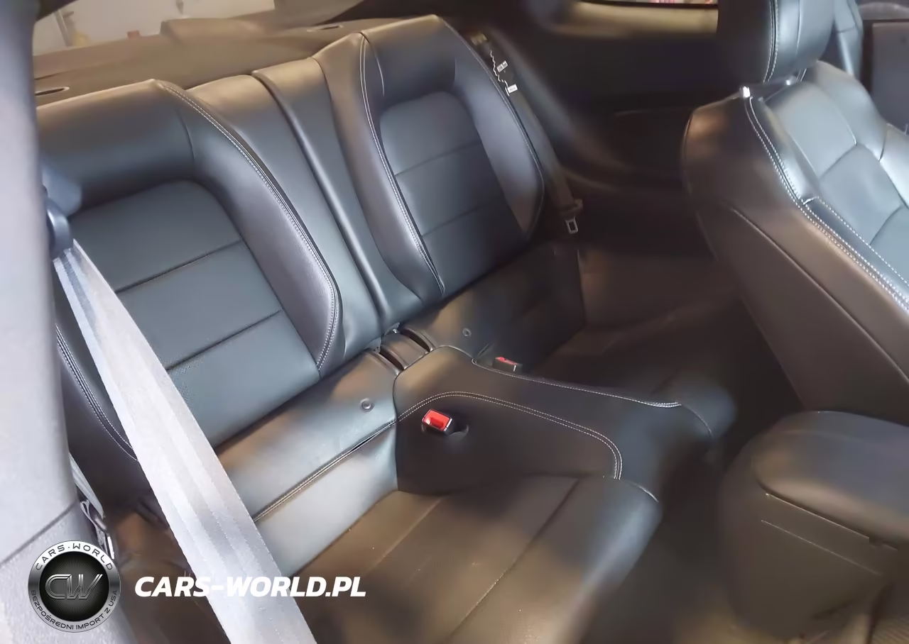 2018 Ford Mustang Ecoboost VIN:1FA6P8THXJ5137138 - 8