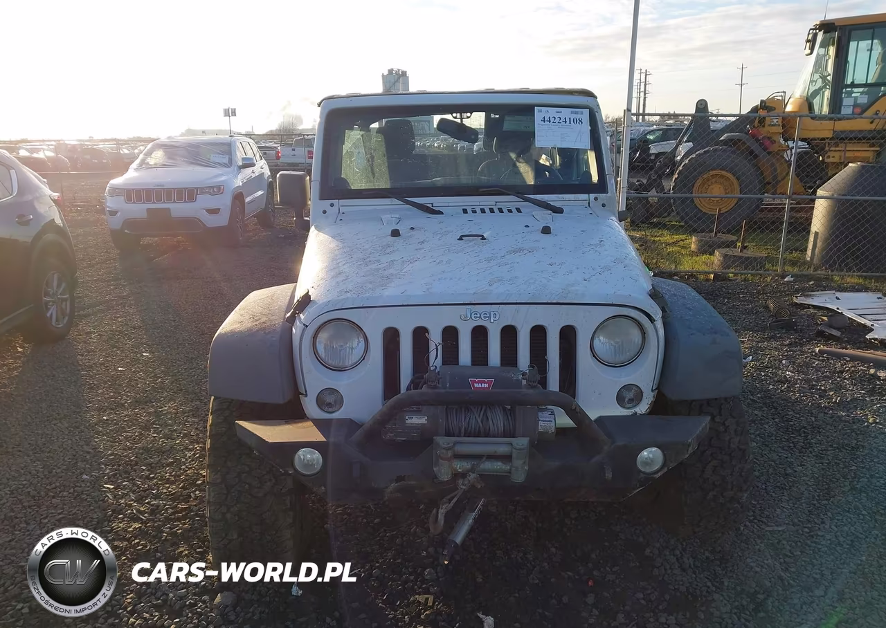 2014 Jeep Wrangler Unlimited Sport VIN:1C4BJWDG7EL281221 - 13