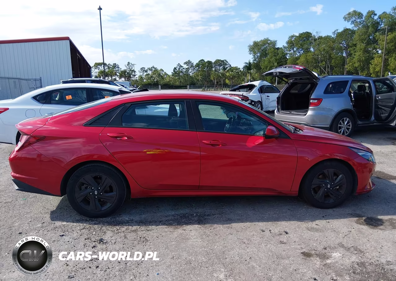 2021 Hyundai Elantra Sel VIN:5NPLS4AG4MH016799 - 13