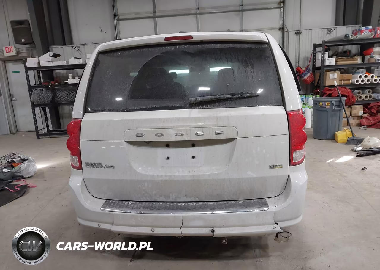2018 Dodge Grand Caravan Se VIN:2C4RDGBG9JR288817 - 16