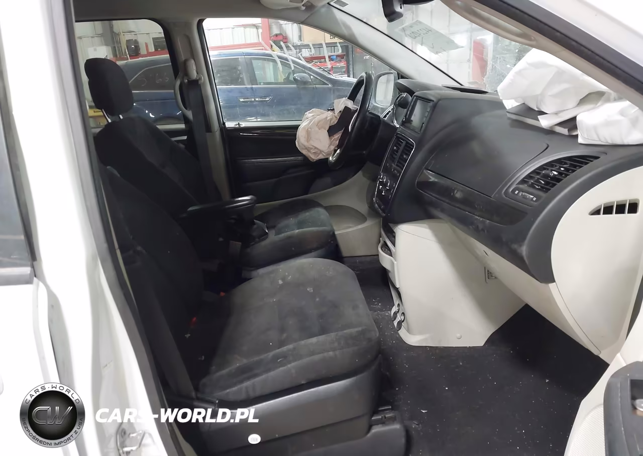 2018 Dodge Grand Caravan Se VIN:2C4RDGBG9JR288817 - 5
