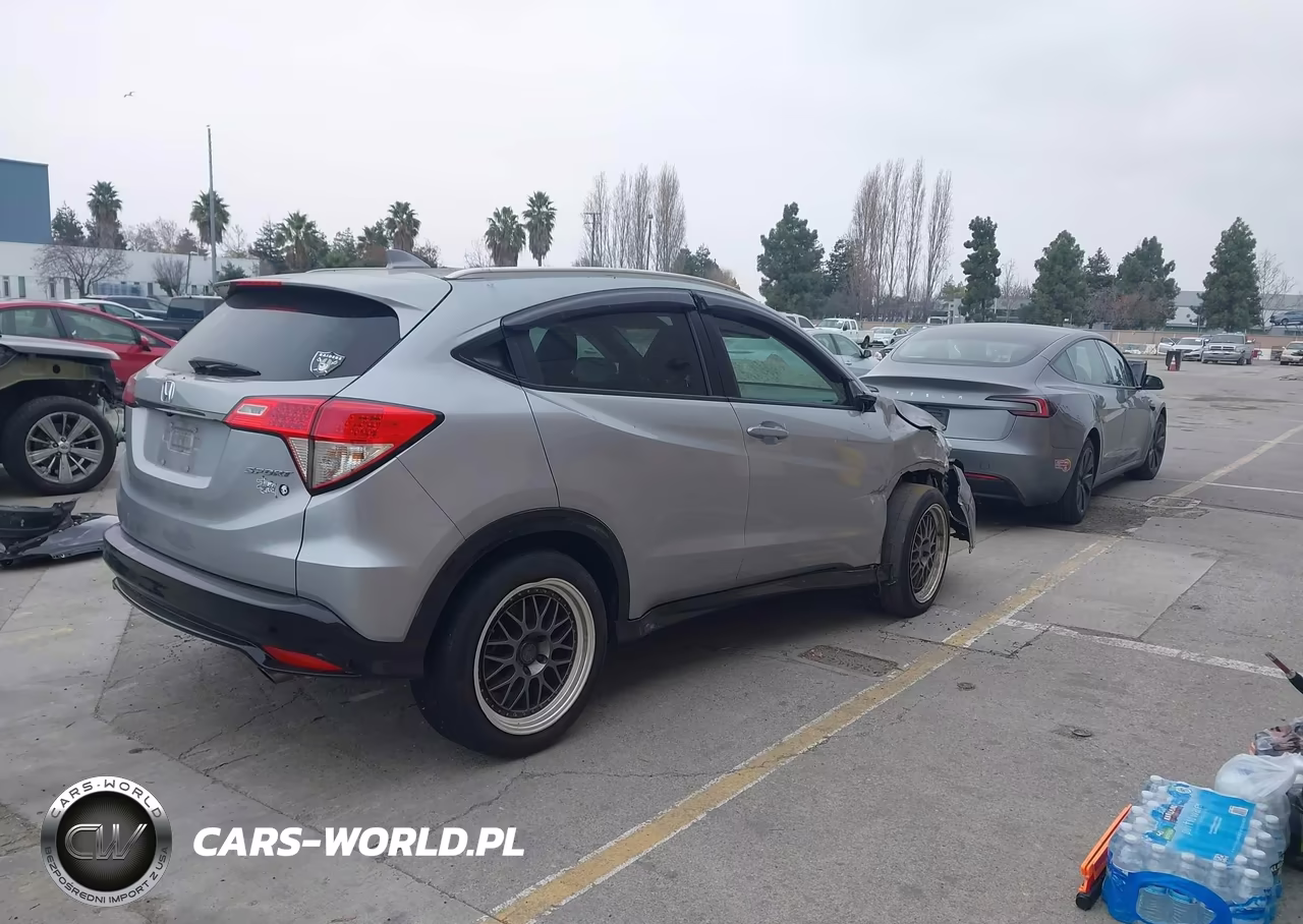 2022 Honda Hr-V 2Wd Sport VIN:3CZRU5H15NM736033 - 4