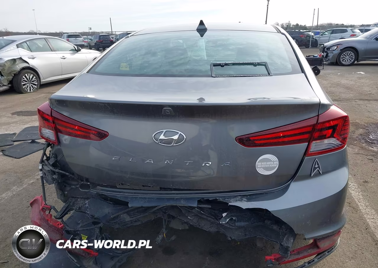 2020 Hyundai Elantra Value Edition VIN:5NPD84LF9LH525731 - 16
