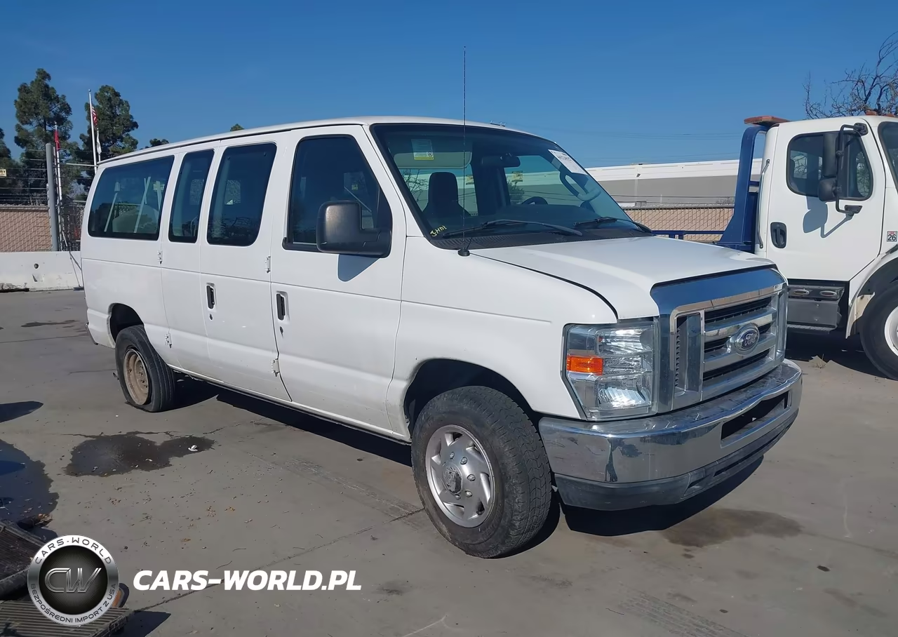 2014 Ford E-350 Super Duty Xlt