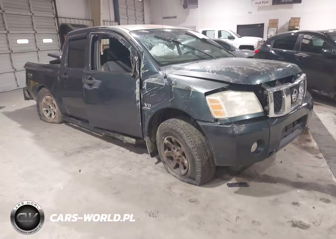 2004 Nissan Titan Xe