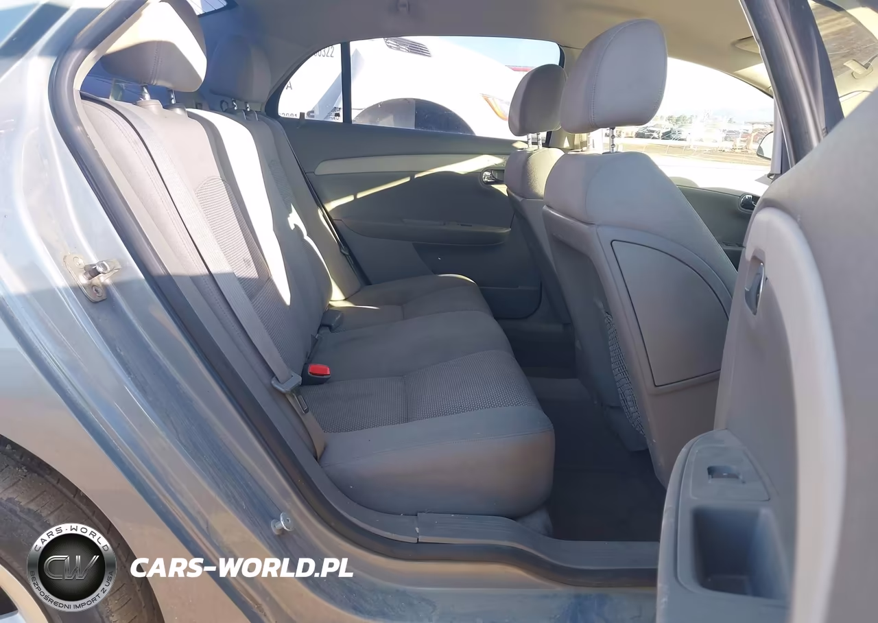 2009 Chevrolet Malibu Ls VIN:1G1ZG57B89F214146 - 8