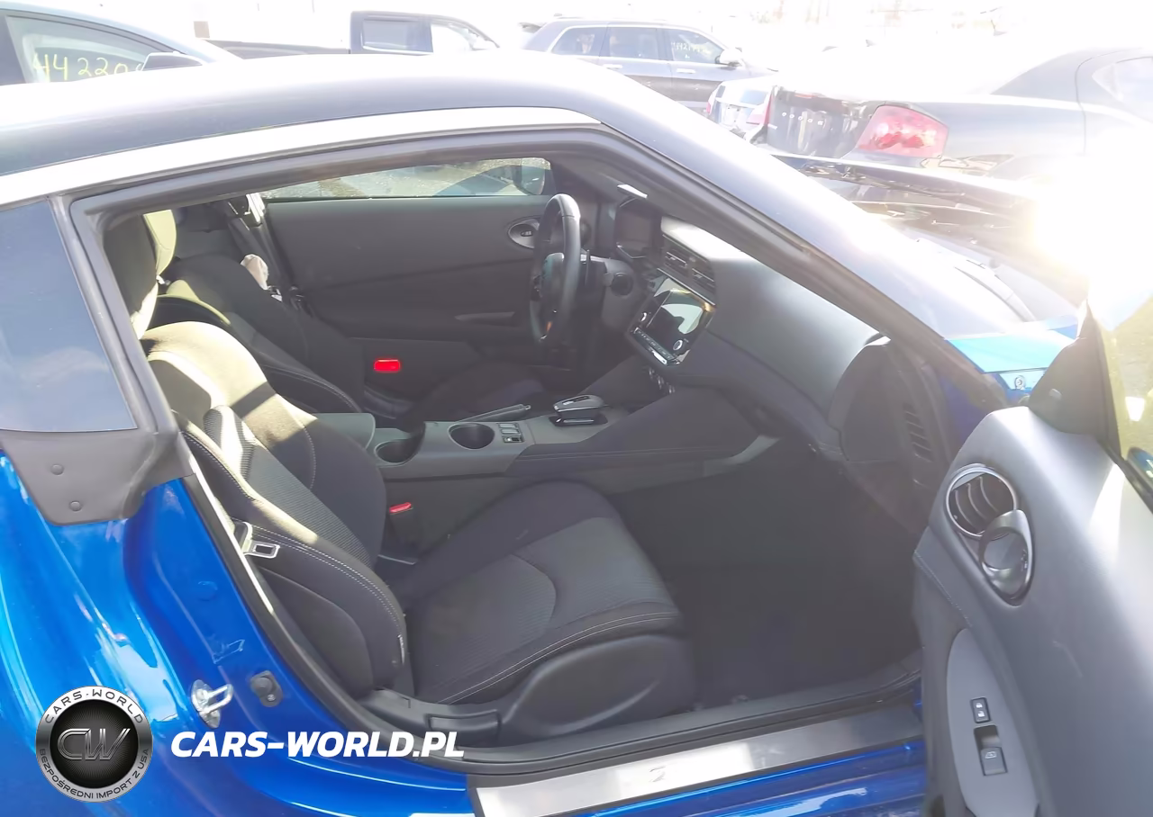2024 Nissan Z Sport Auto VIN:JN1BZ4AH5RM366779 - 5