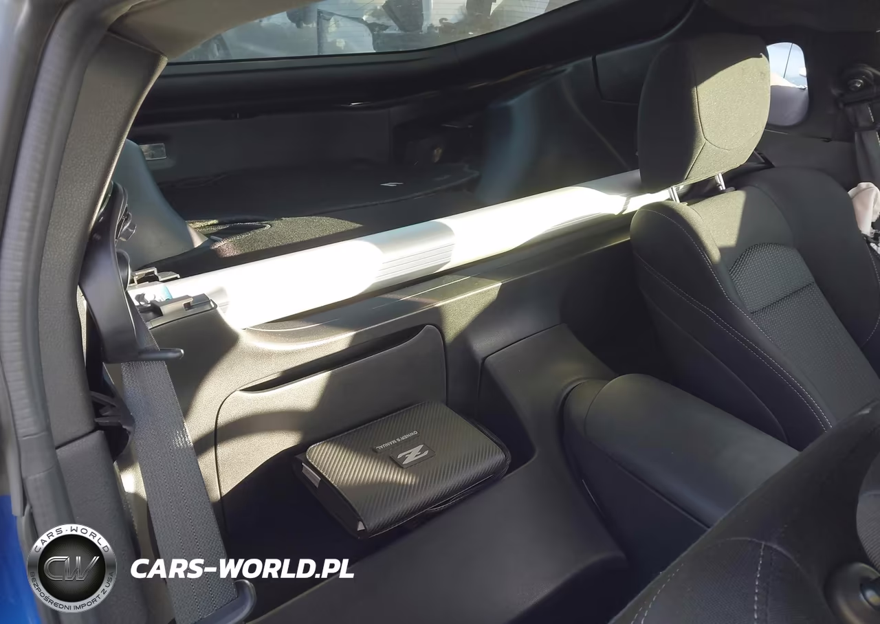 2024 Nissan Z Sport Auto VIN:JN1BZ4AH5RM366779 - 8