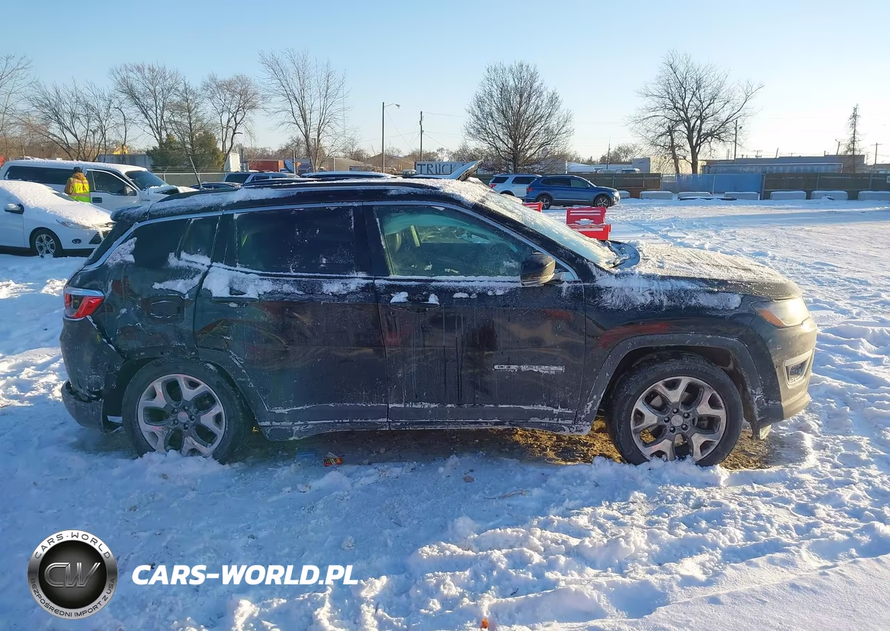 2018 Jeep Compass Limited 4X4 VIN:3C4NJDCBXJT348870 - 13