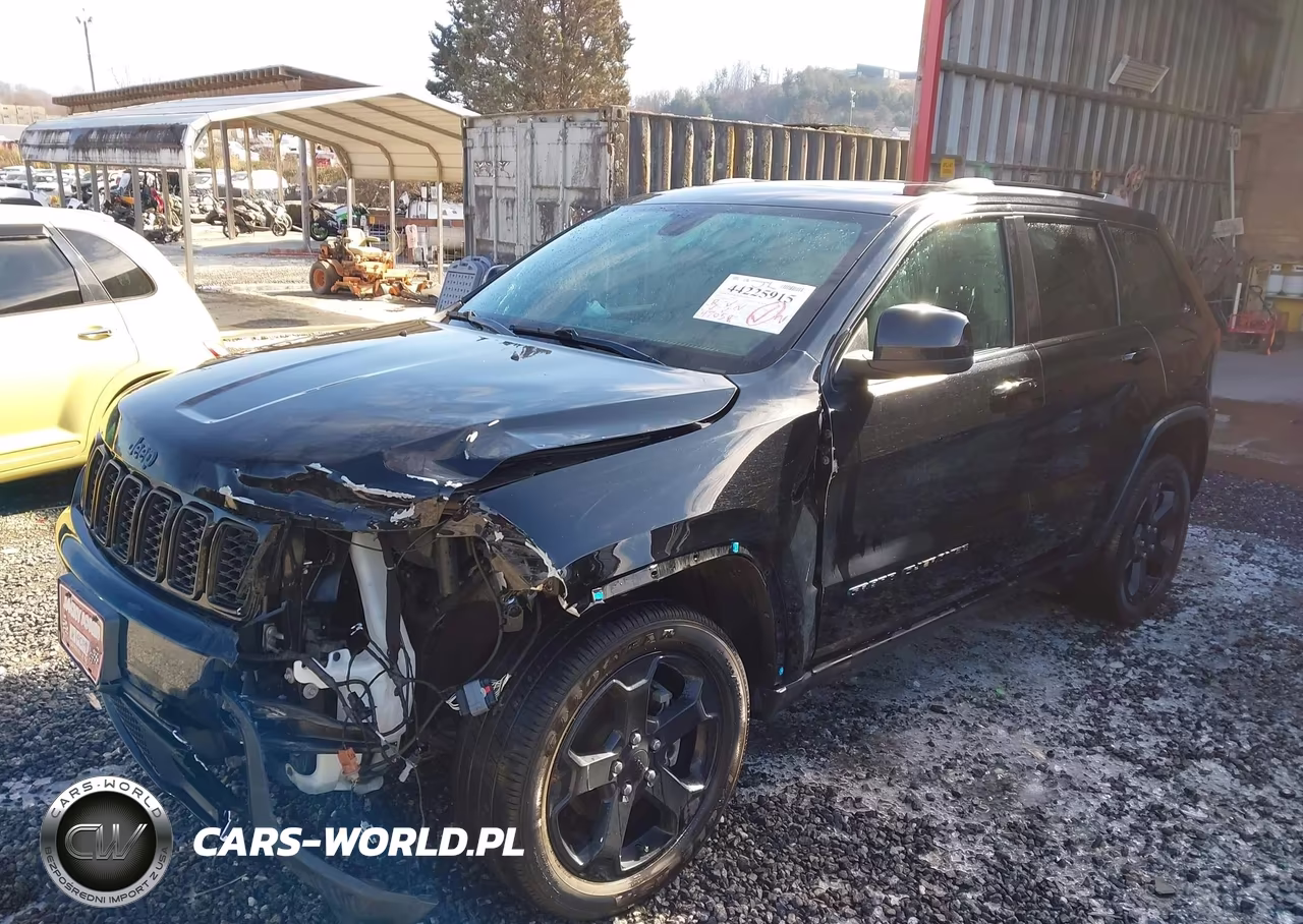 2019 Jeep Grand Cherokee Upland 4X4 VIN:1C4RJFAG8KC784643 - 2