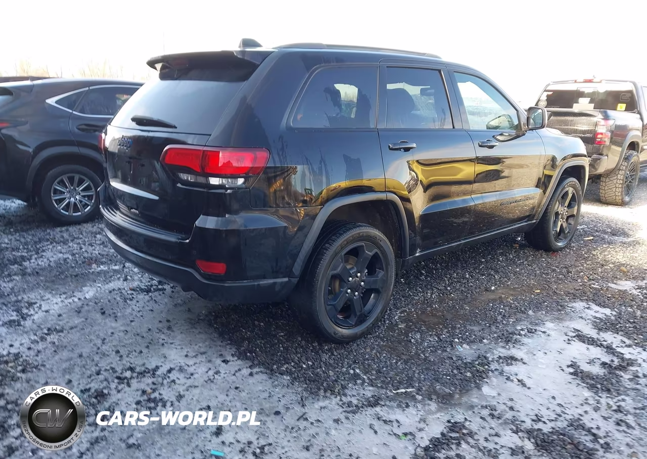2019 Jeep Grand Cherokee Upland 4X4 VIN:1C4RJFAG8KC784643 - 4