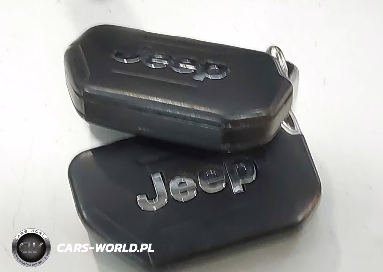 2018 Jeep Wrangler Unlimited Sahara 4X4 VIN:1C4HJXEG8JW245111 - 11