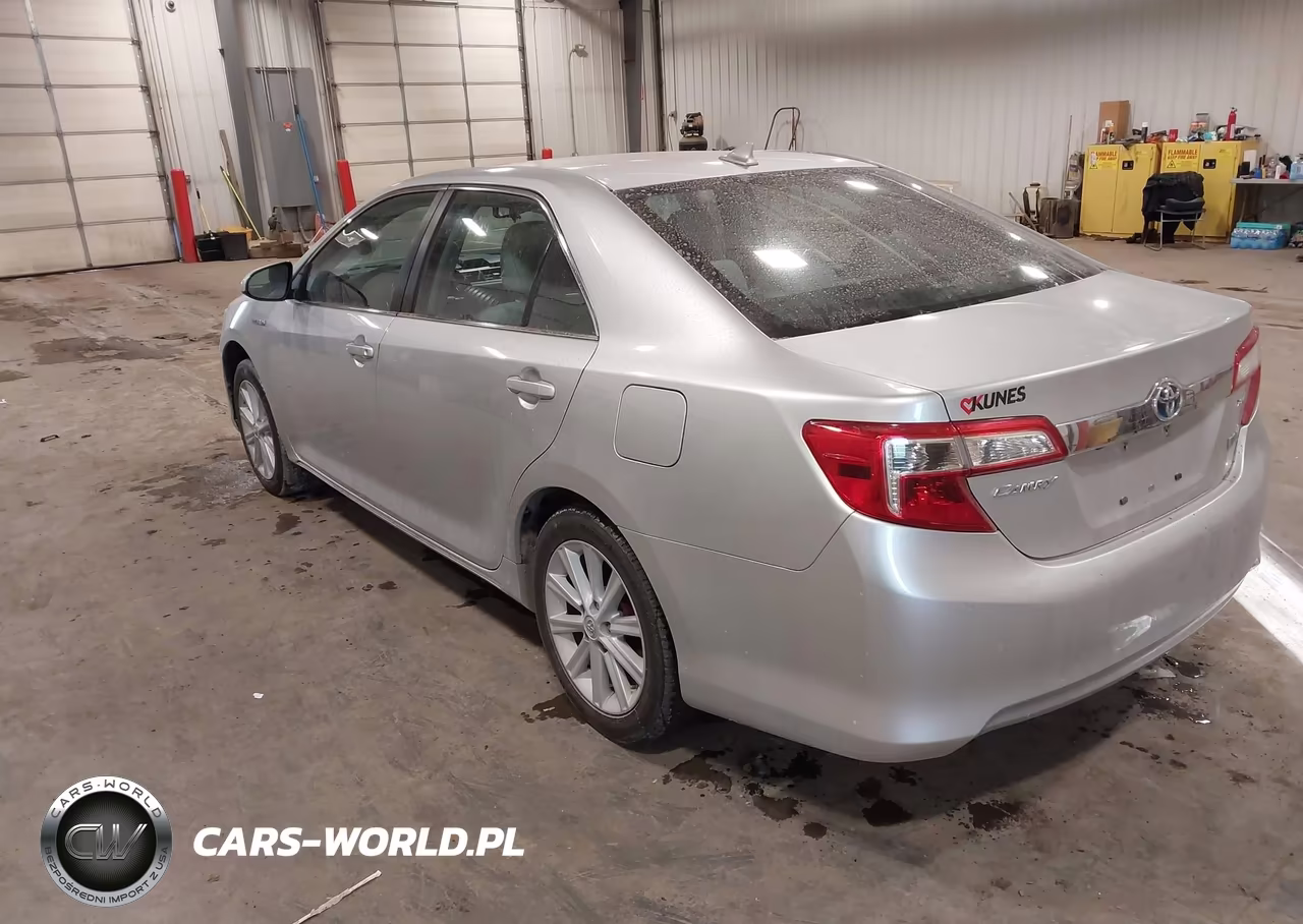 2013 Toyota Camry Hybrid Xle VIN:4T1BD1FK3DU093604 - 3