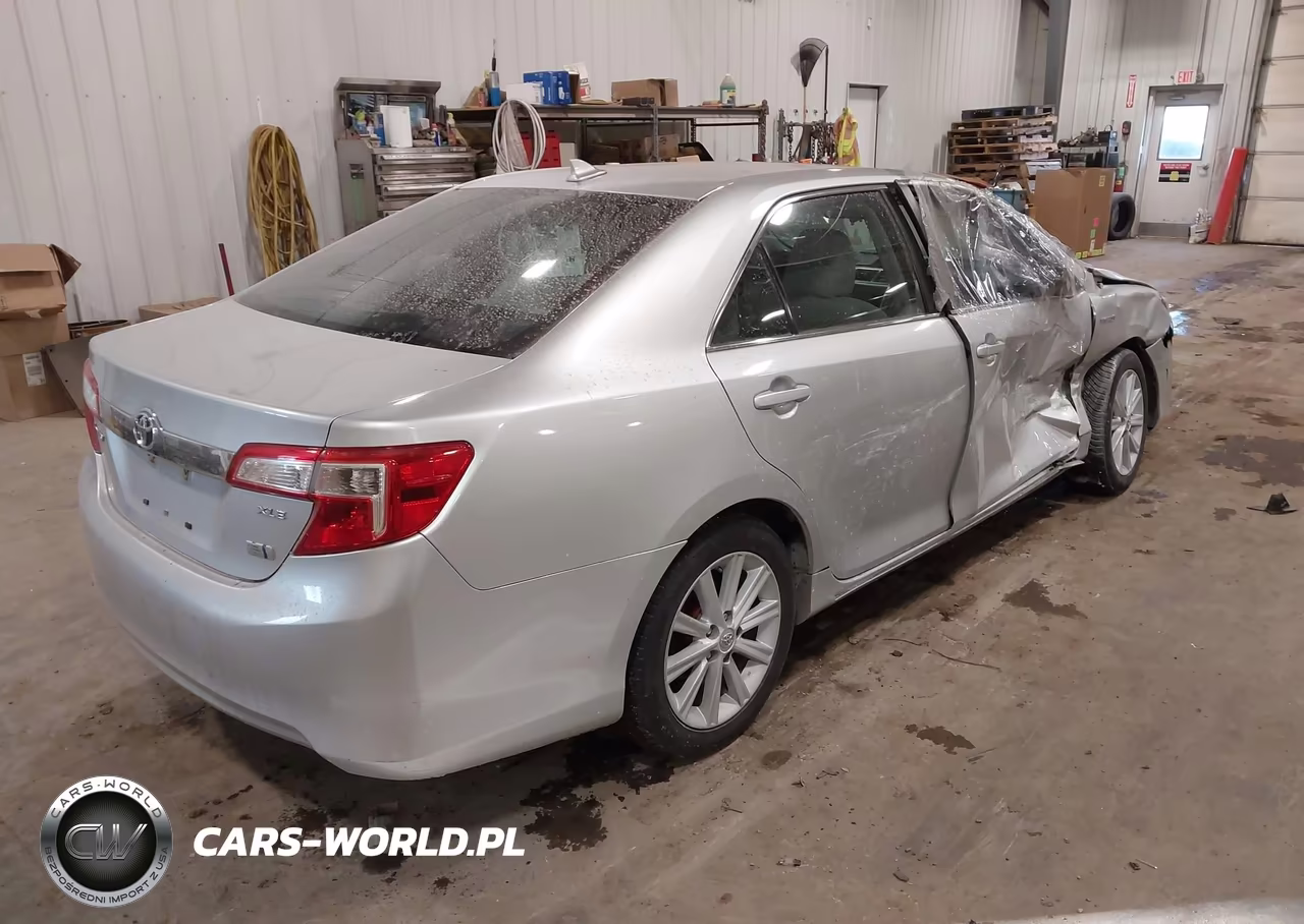2013 Toyota Camry Hybrid Xle VIN:4T1BD1FK3DU093604 - 4